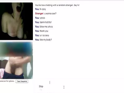Một xnxx nhat ban ko che cô gái tóc vàng cutie sử dụng cô ấy máy rung để nhận ra