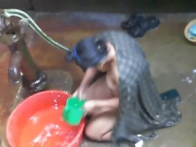 Brunette với sex nhat ban ko che lớn tits và mông có tình dục