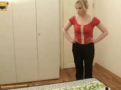 Busty cổ phim sẽ nhật không che vũ nuốt một 9 inch rắn